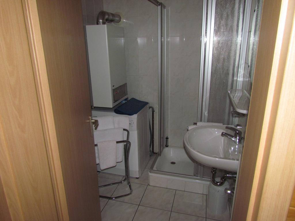 See-Hotel Storchenmuehle Fichtenau Rum bild